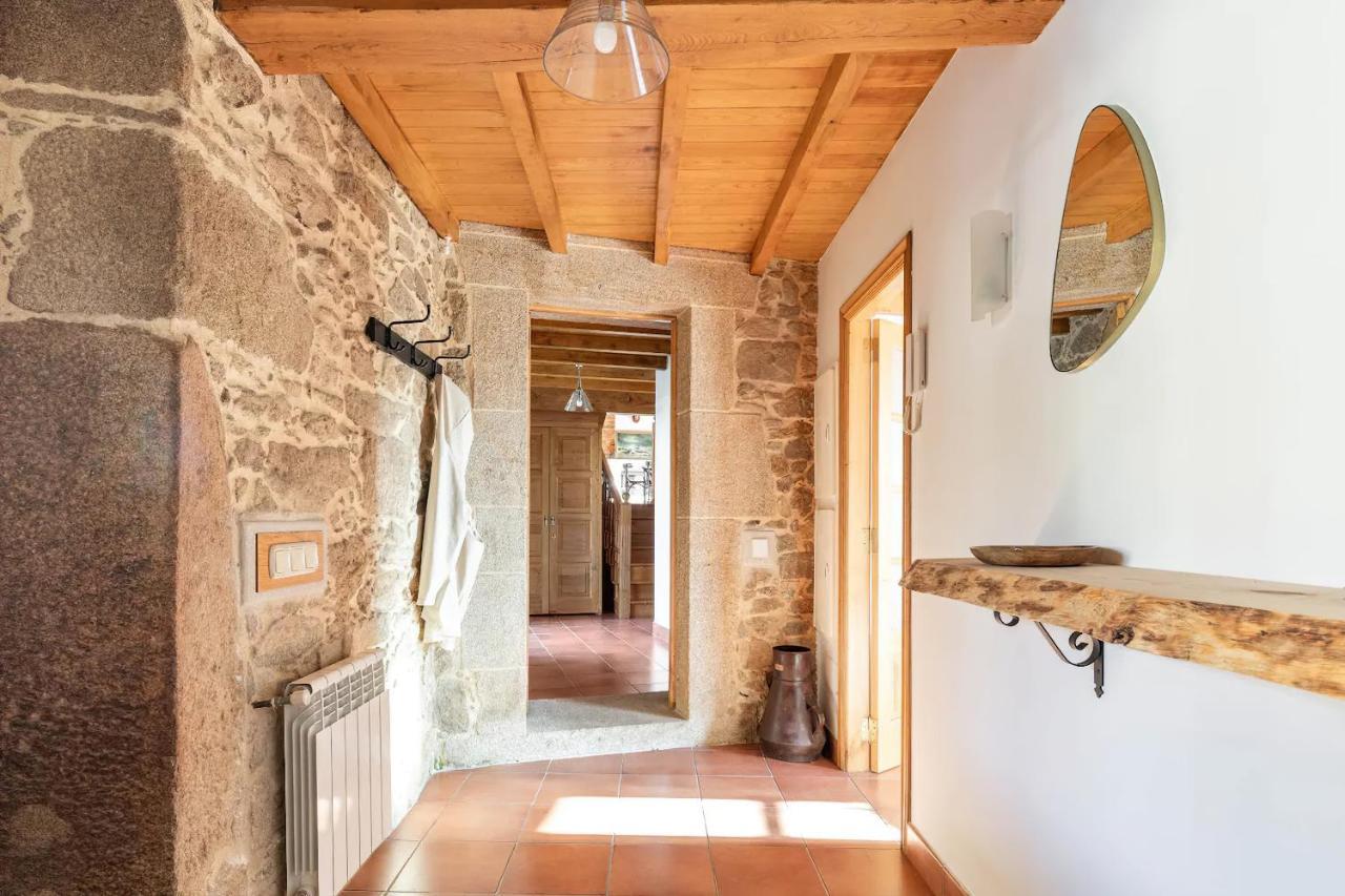 A Casa Romeu Villa ซานติอาโก เด กอมโปสเตลา ภายนอก รูปภาพ