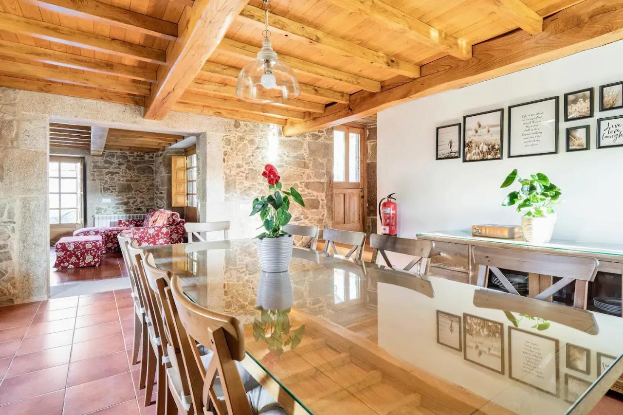 A Casa Romeu Villa ซานติอาโก เด กอมโปสเตลา ภายนอก รูปภาพ